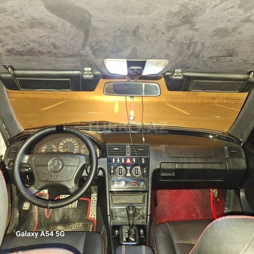 Mercedes C 220 d 1999, 367,000 km - 2.2 л - Bakı