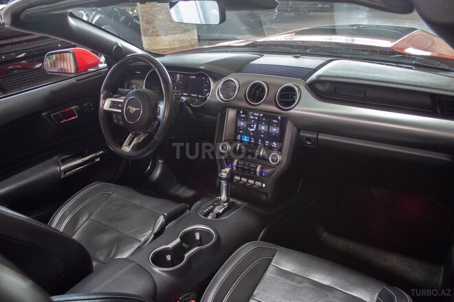 Ford Mustang 2019, 124,000 km - 2.3 l - Bakı