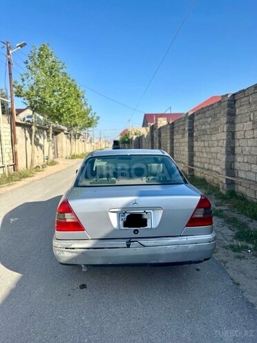 Mercedes C 200 1995, 672,000 km - 2.0 l - Bakı