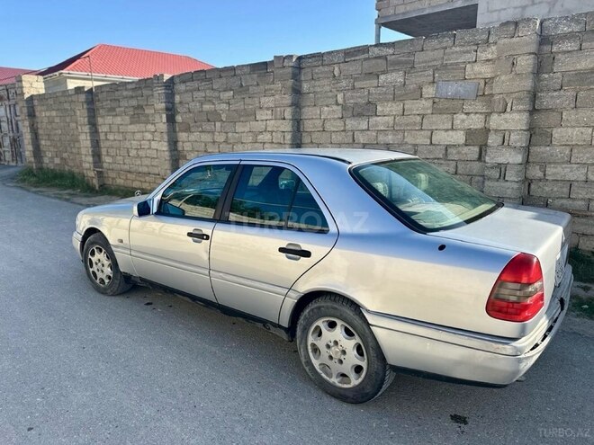 Mercedes C 200 1995, 672,000 km - 2.0 l - Bakı
