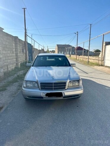 Mercedes C 200 1995, 672,000 km - 2.0 l - Bakı