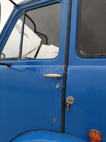 MAZ 5549 1986, 100,000 km - 11.0 l - İsmayıllı