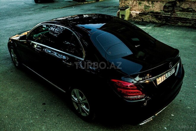 Mercedes C 220 d 2018, 63,000 km - 2.2 л - Bakı