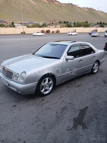 Mercedes E 220 d 1998, 398,000 km - 2.2 l - Bakı