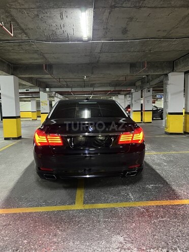 BMW 750 2009, 270,999 km - 4.4 l - Bakı