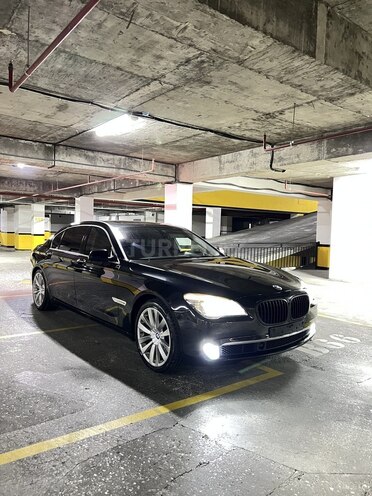 BMW 750 2009, 270,999 km - 4.4 l - Bakı