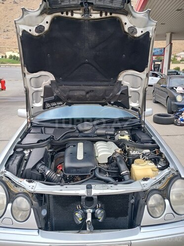 Mercedes E 220 d 1998, 398,000 km - 2.2 l - Bakı