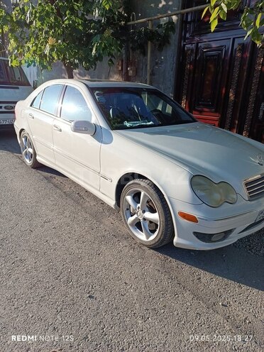 Mercedes C 230 2006, 220,000 km - 2.5 л - Şamaxı