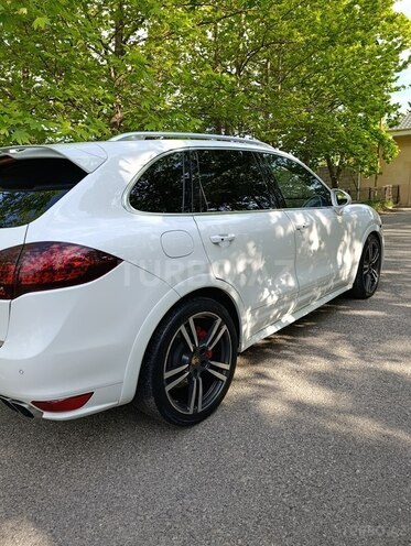 Porsche Cayenne Turbo 2013, 194,191 km - 4.8 l - Bakı