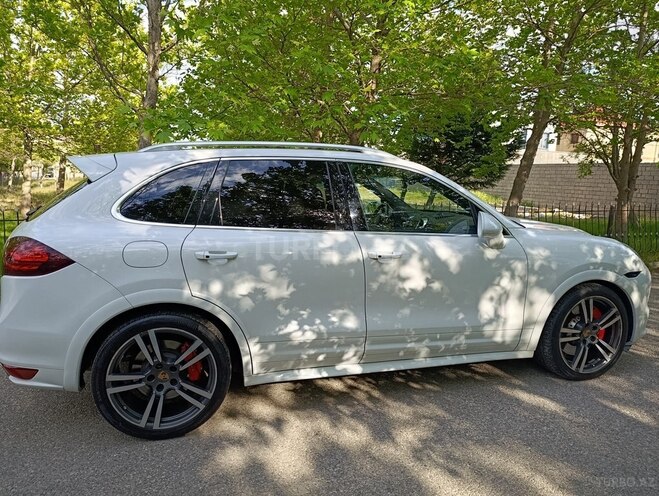 Porsche Cayenne Turbo 2013, 194,191 km - 4.8 l - Bakı