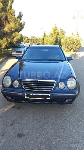 Mercedes E 240 1999, 270,000 km - 2.4 l - Bakı