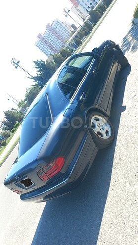 Mercedes E 240 1999, 270,000 km - 2.4 l - Bakı