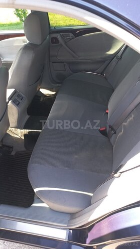 Mercedes E 240 1999, 270,000 km - 2.4 l - Bakı