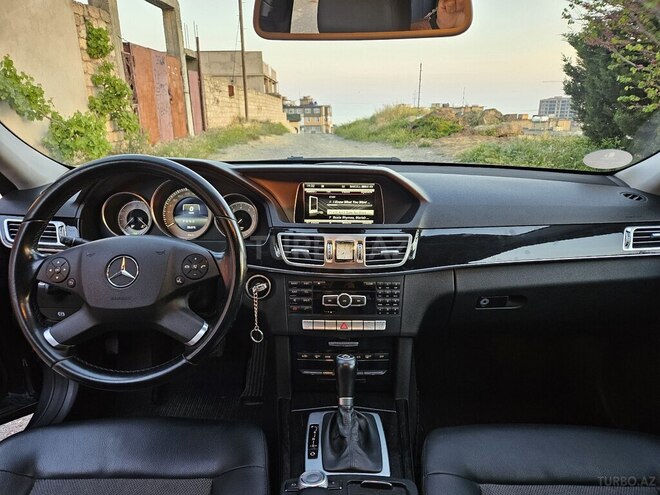 Mercedes E 200 2010, 250,000 km - 1.8 l - Bakı