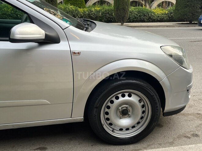 Opel Astra 2006, 280,000 km - 1.4 l - Bakı