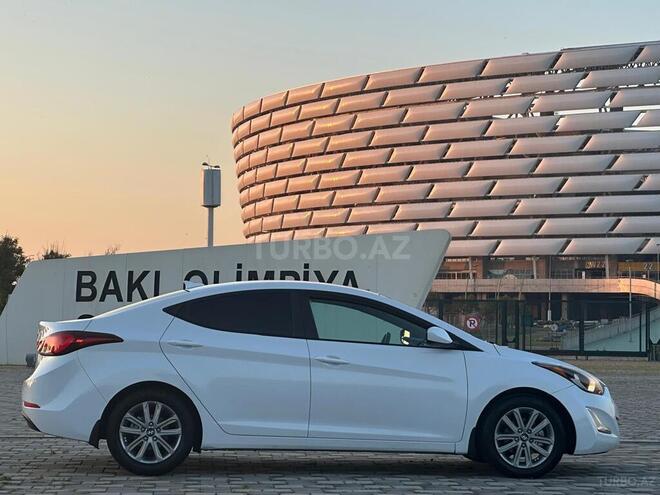 Hyundai Elantra 2015, 134,117 km - 1.8 л - Bakı