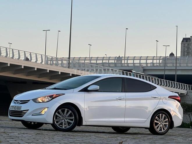 Hyundai Elantra 2015, 134,117 km - 1.8 л - Bakı
