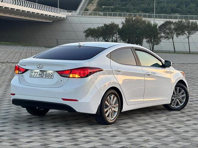 Hyundai Elantra 2015, 134,117 km - 1.8 л - Bakı