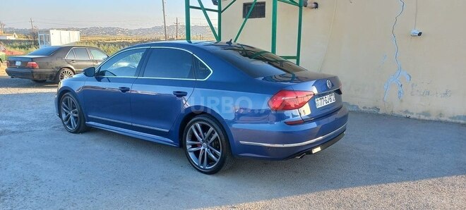 Volkswagen Passat 2016, 155,502 km - 1.8 l - Bakı