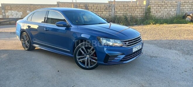 Volkswagen Passat 2016, 155,502 km - 1.8 l - Bakı