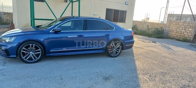 Volkswagen Passat 2016, 155,502 km - 1.8 l - Bakı