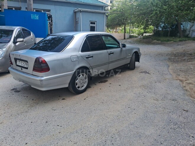 Mercedes C 200 1995, 310,000 km - 2.0 л - Bakı