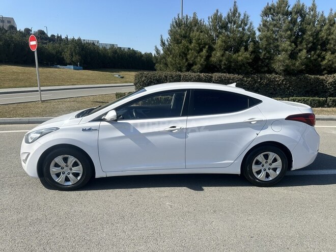 Hyundai Avante 2014, 183,000 km - 1.6 л - Bakı