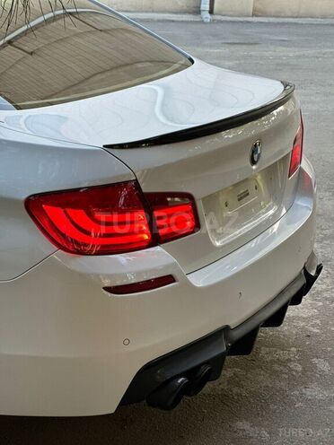 BMW 530 2010, 300,000 km - 3.0 l - Gəncə