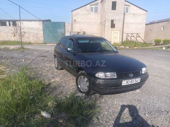 Opel Astra 1994, 286,000 km - 1.6 l - Bakı