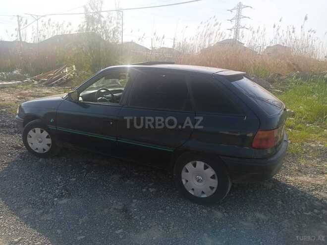 Opel Astra 1994, 286,000 km - 1.6 l - Bakı