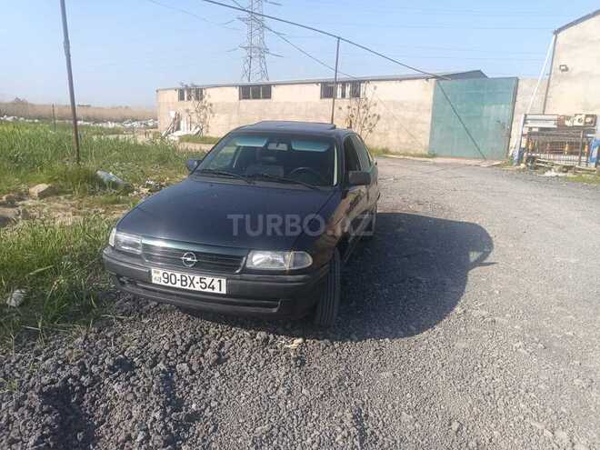 Opel Astra 1994, 286,000 km - 1.6 l - Bakı