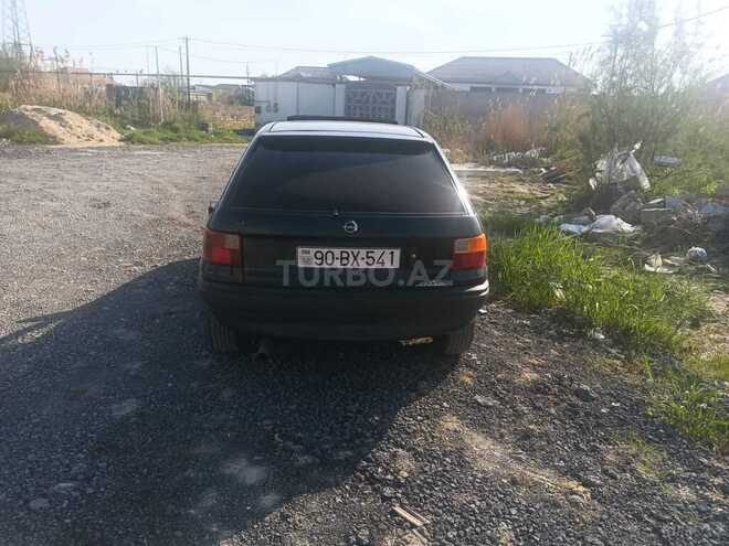 Opel Astra 1994, 286,000 km - 1.6 l - Bakı