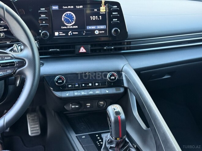 Hyundai  2022, 15,800 km - 1.6 l - Bakı