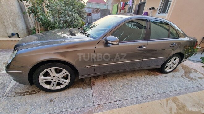 Mercedes E 220 2008, 370,000 km - 2.2 l - Bakı