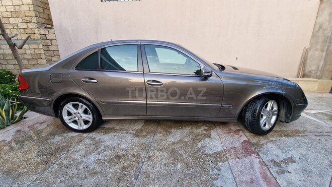 Mercedes E 220 2008, 370,000 km - 2.2 l - Bakı