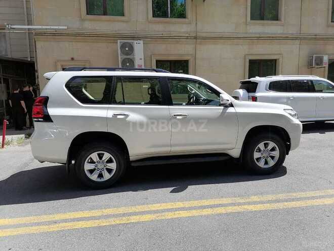 Toyota Land Cruiser Prado 2022, 3,500 km - 2.7 л - Bakı