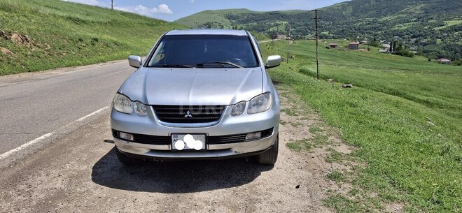 Mitsubishi Airtrek 2001, 230,000 km - 2.4 л - Masallı