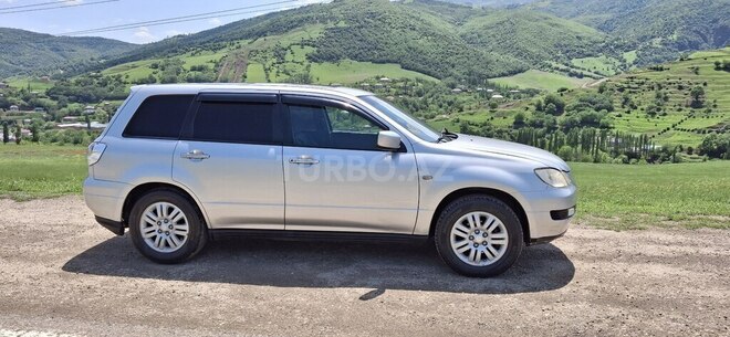 Mitsubishi Airtrek 2001, 230,000 km - 2.4 л - Masallı