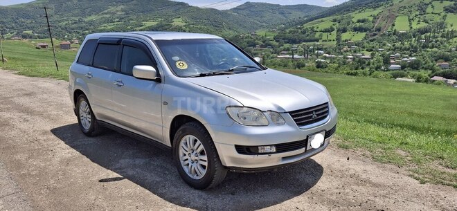 Mitsubishi Airtrek 2001, 230,000 km - 2.4 л - Masallı