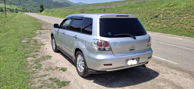Mitsubishi Airtrek 2001, 230,000 km - 2.4 л - Masallı