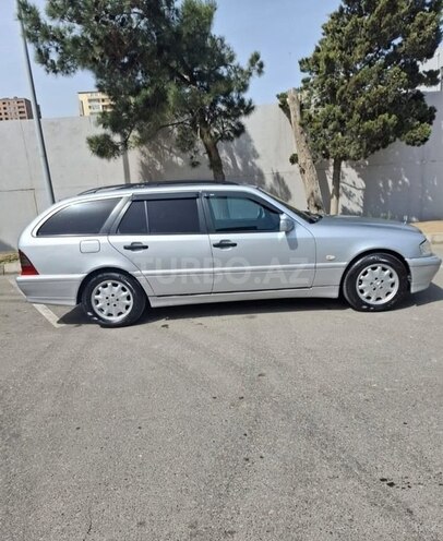 Mercedes C 220 d 2000, 412,000 km - 2.2 l - Bakı