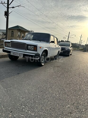 LADA (VAZ) 2107 2006, 86,000 km - 1.6 l - Bakı