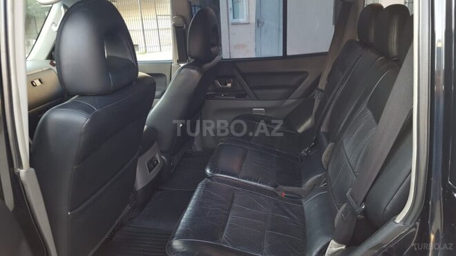 Mitsubishi Pajero 2005, 320,000 km - 3.0 l - Gəncə