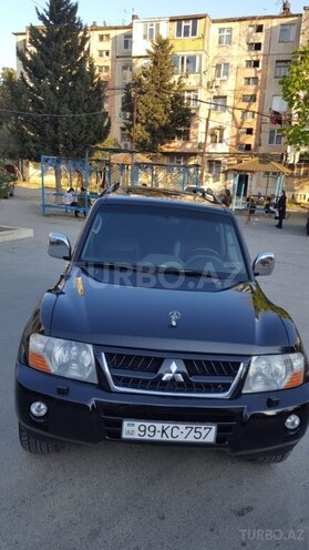 Mitsubishi Pajero 2005, 320,000 km - 3.0 l - Gəncə