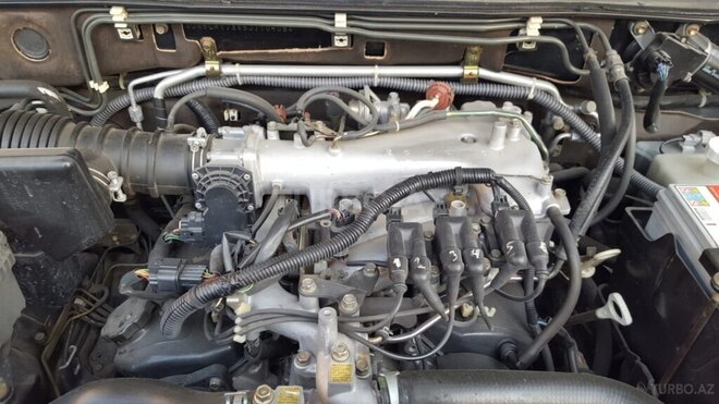 Mitsubishi Pajero 2005, 320,000 km - 3.0 l - Gəncə