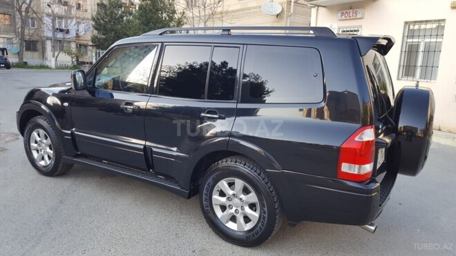 Mitsubishi Pajero 2005, 320,000 km - 3.0 l - Gəncə