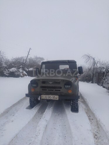 UAZ 469 1984, 120,000 km - 2.4 l - Ağsu