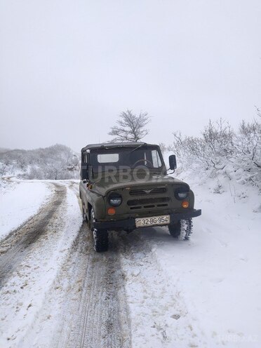 UAZ 469 1984, 120,000 km - 2.4 l - Ağsu