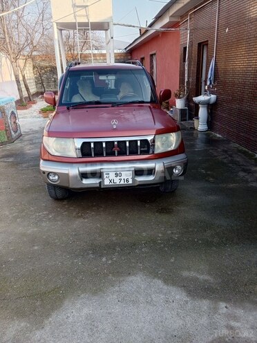 Mitsubishi Pajero io 1999, 50,380 km - 2.0 л - Şəki