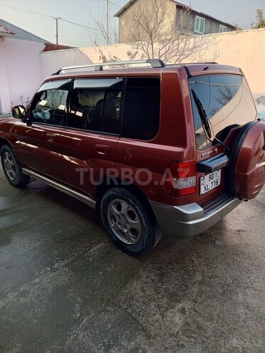 Mitsubishi Pajero io 1999, 50,380 km - 2.0 л - Şəki